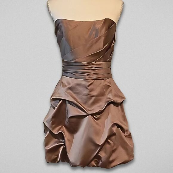 David's Bridal Dresses & Skirts - David’s Bridal Mini Strapless Neckline Bubble Hem Ruched Bodice Brown Women’s 12